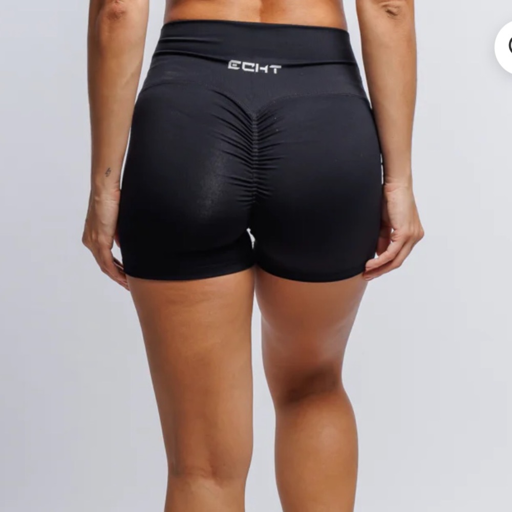 ECHT Force Scrunch Shorts